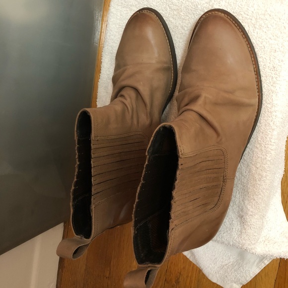 NEW TopShop ‘Ashton’ Distressed Chelsea-style Ankle Boots / Booties, size 9.5 - Picture 7 of 8